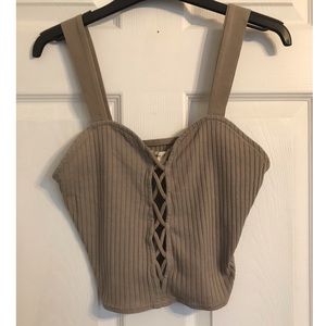 ❌SOLD❌ Urban Outfitters sweetheart crop top